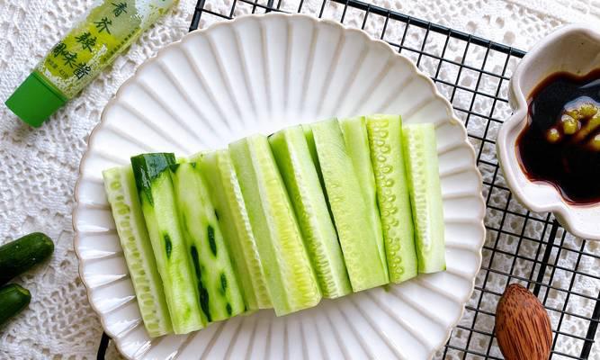 芥末的种类及用途（探索芥末的多样性和美食界的新宠）