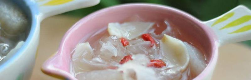 银耳汤隔夜可以喝吗（探讨银耳汤隔夜是否有毒及正确食用方式）