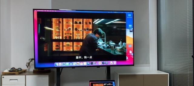 如何连接笔记本电脑到大学教室投影仪（简单操作让你快速连接）