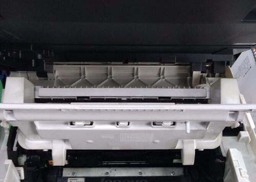 如何正确更换联想打印机的墨粉盒（简单几步）