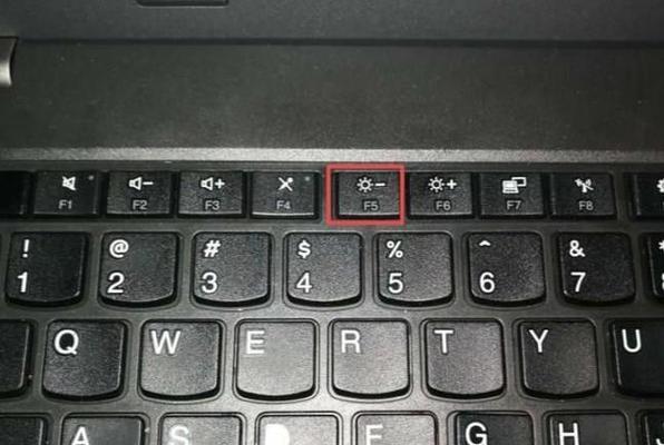 电脑键盘功能混乱的原因（解析电脑键盘功能设计的困境与挑战）