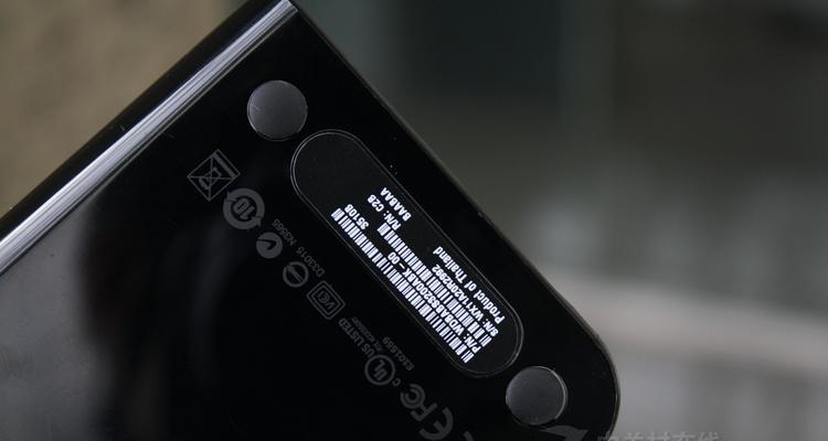 如何修复坏掉的移动硬盘（解决移动硬盘故障的实用方法与技巧）