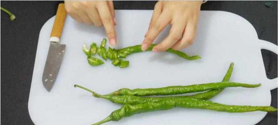 切辣椒辣手了怎么办？快速缓解手部灼热感的方法是什么？