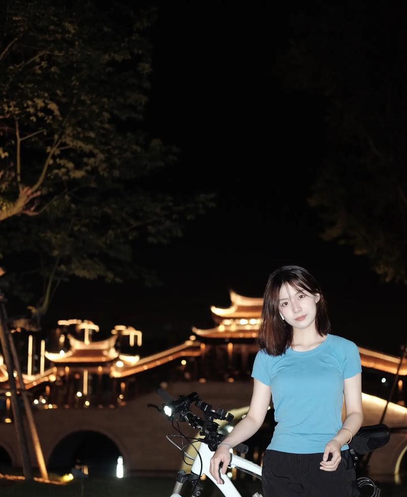 骑行竖屏摄像头手机拍照步骤是什么？