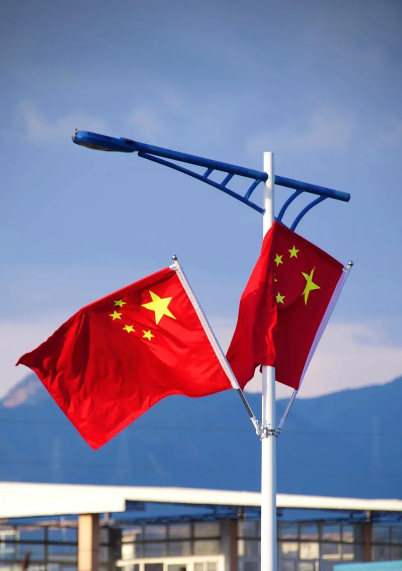 如何用手机拍出红旗的美照？手机拍摄红旗的技巧是什么？
