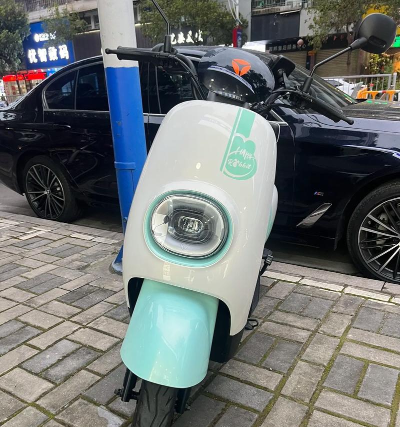 雅迪铅酸大炮充电器特点是什么？如何正确使用？