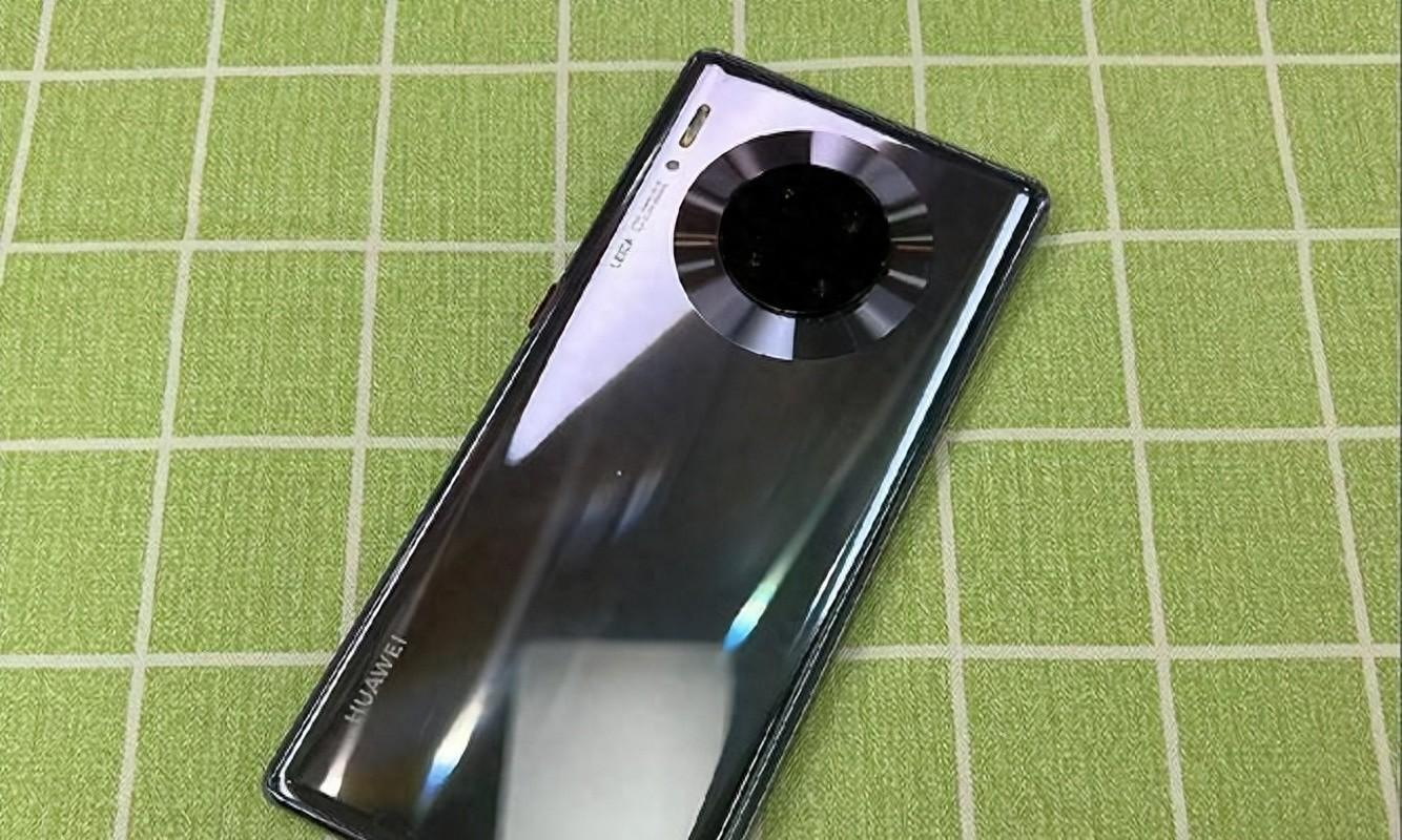 Mate30强更鸿蒙4.2实测：流畅度反向升级，麒麟990还能再战三年？