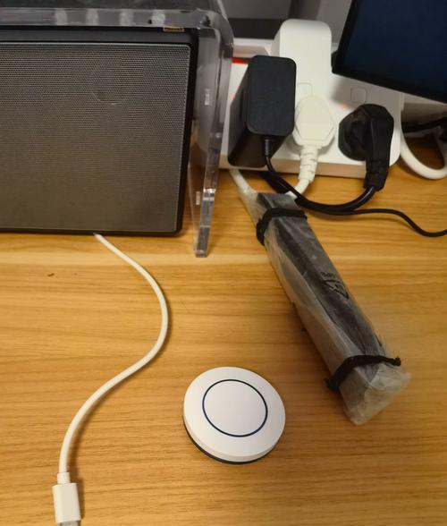 如何打开笔记本电脑的无线网开关（教你简单快速地连接Wi-Fi）